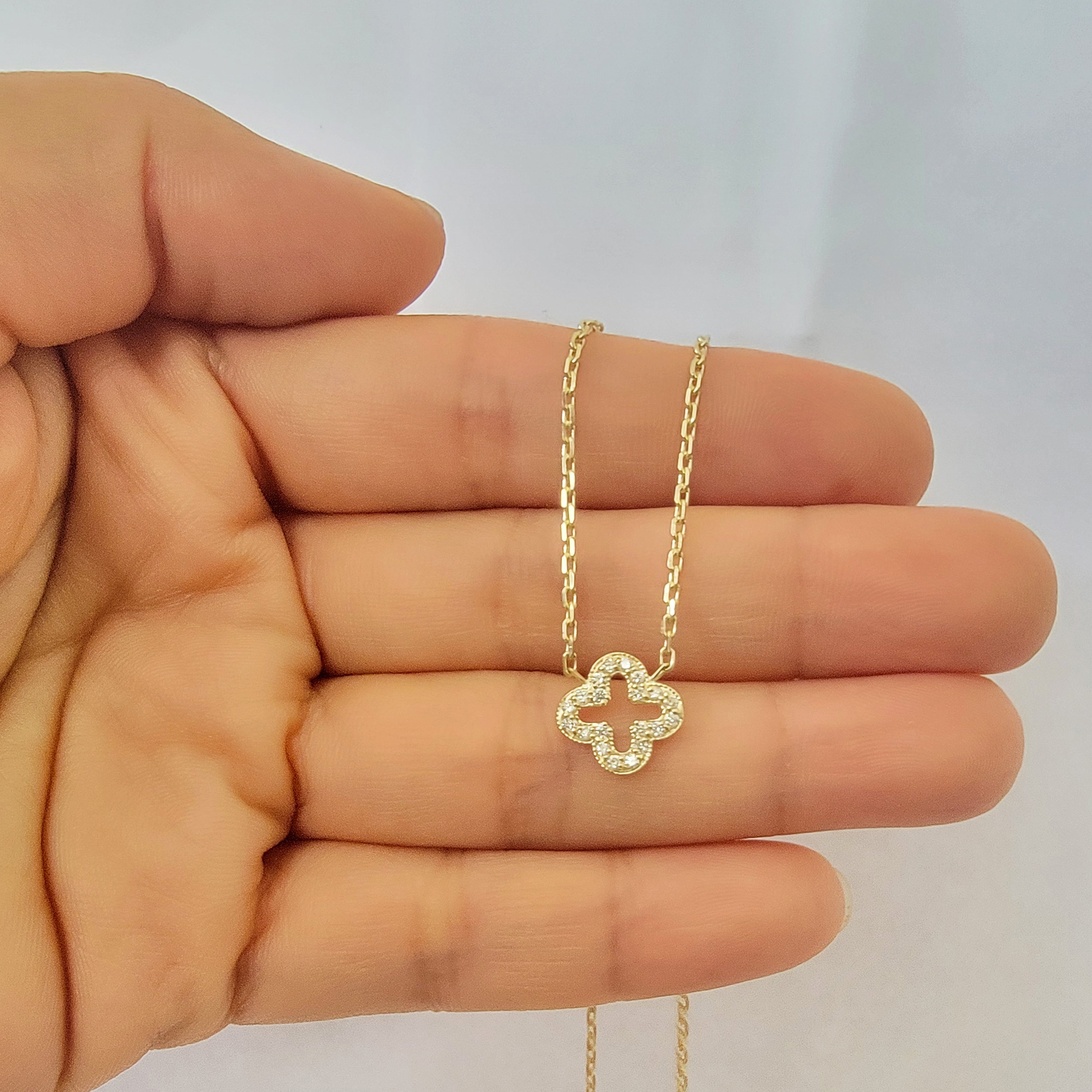 Diamond Clover Necklace 14K Gold