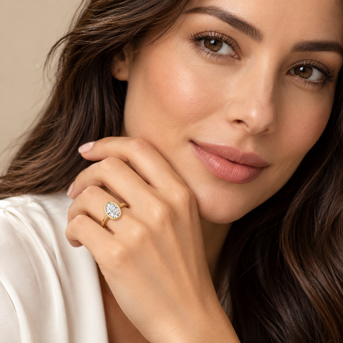 Oval Diamond Solitaire Ring in 14K Gold